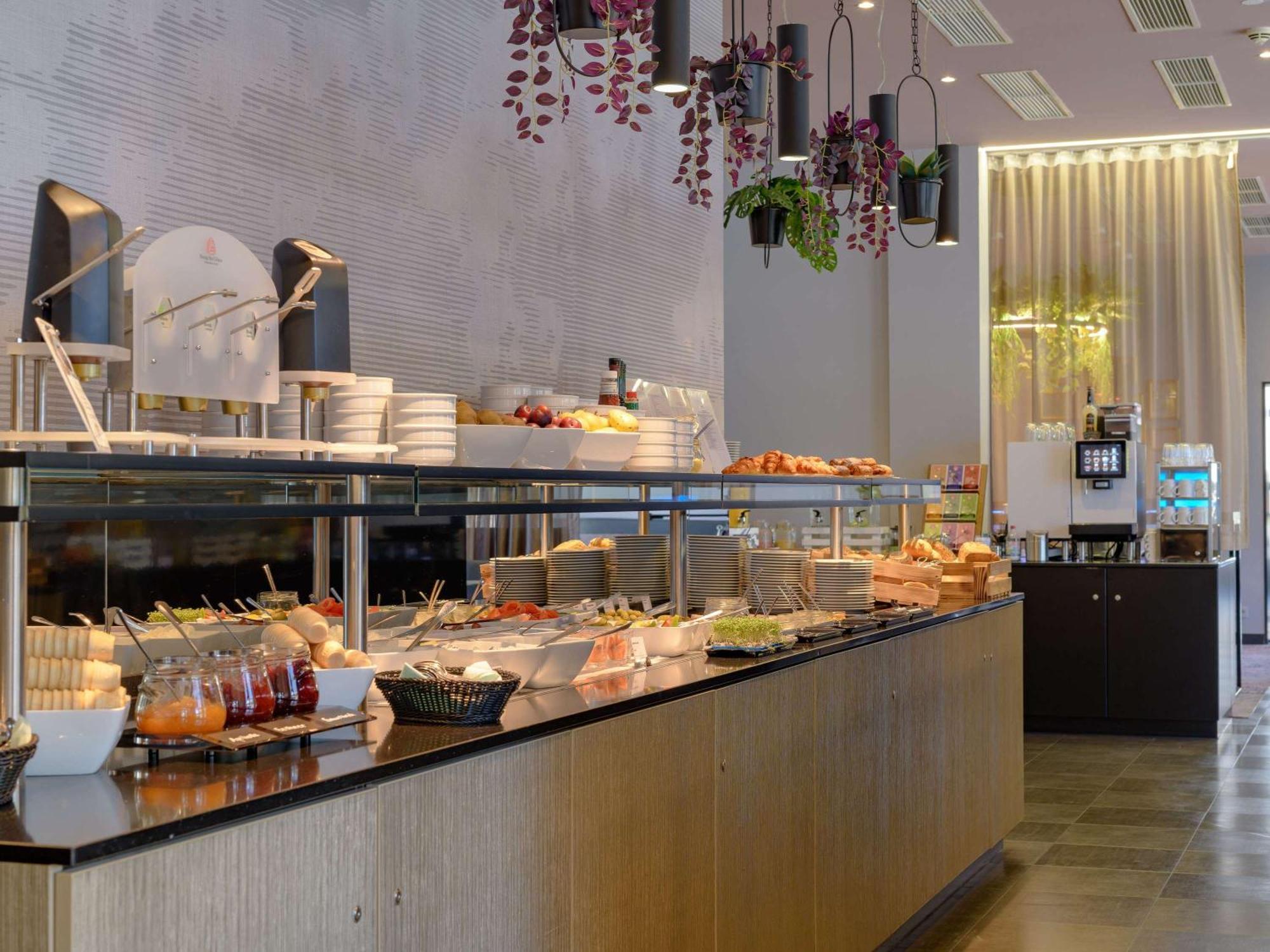Mercure Hotel Wuerzburg Am Mainufer Εξωτερικό φωτογραφία
