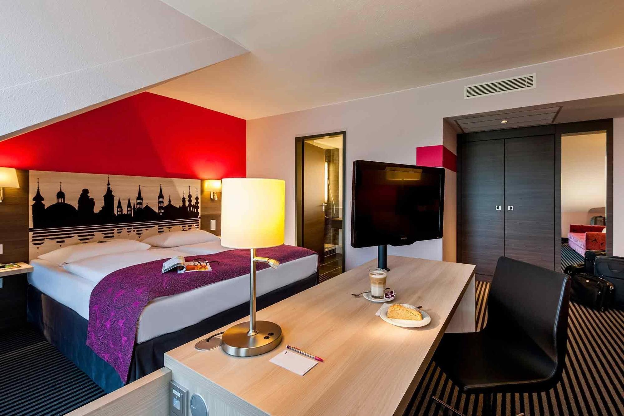 Mercure Hotel Wuerzburg Am Mainufer Εξωτερικό φωτογραφία