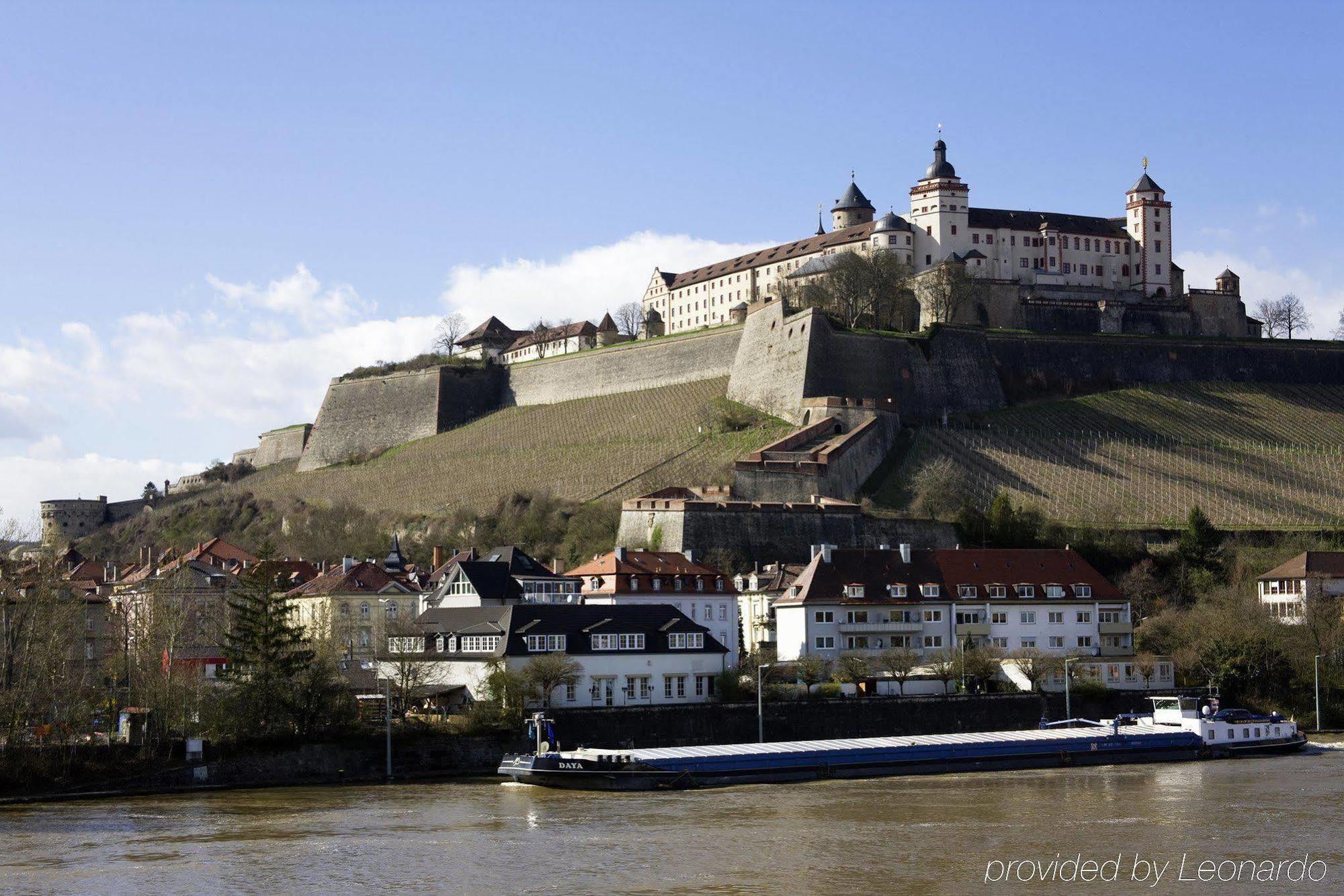 Mercure Hotel Wuerzburg Am Mainufer Εξωτερικό φωτογραφία